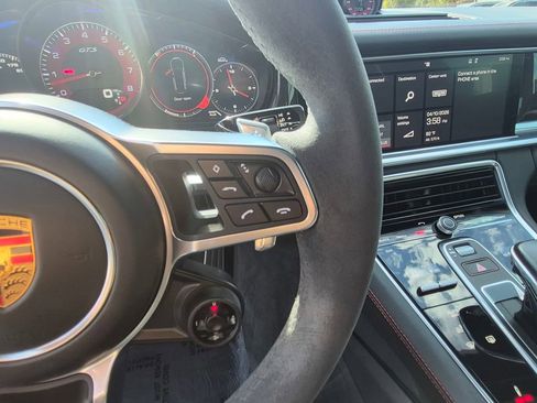 Used 2019 Porsche Panamera GTS AWD/4WD image 13