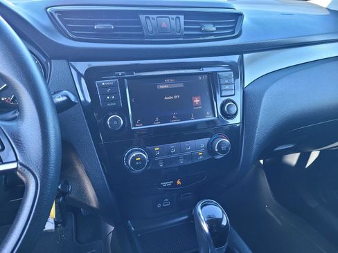 Used 2019 Nissan Rogue Sport S FWD image 24