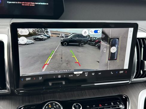 New 2025 Ford Expedition Max Platinum w/ Platinum Ultimate Package image 5