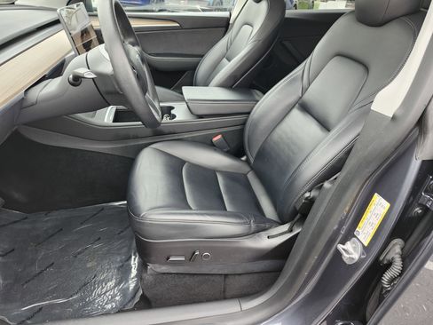 Used 2023 Tesla Model Y Long Range image 26