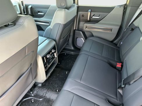 New 2025 GMC Hummer EV 3X image 13
