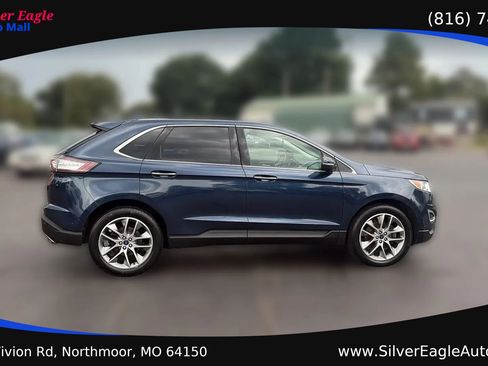 Used 2017 Ford Edge Titanium w/ Equipment Group 301A AWD/4WD image 6