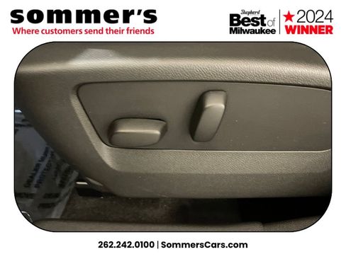 Used 2023 Buick Envision Essence image 10