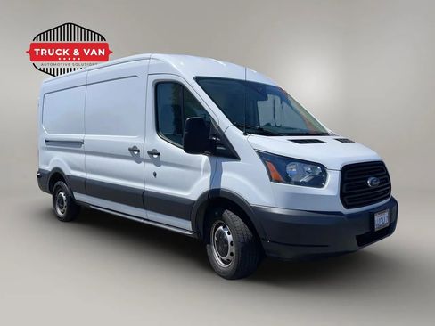 Used 2018 Ford Transit 250 148 Medium Roof RWD image 8