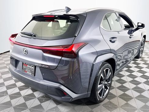Used 2025 Lexus UX 300h AWD w/ Accessory Package (Z1) image 7