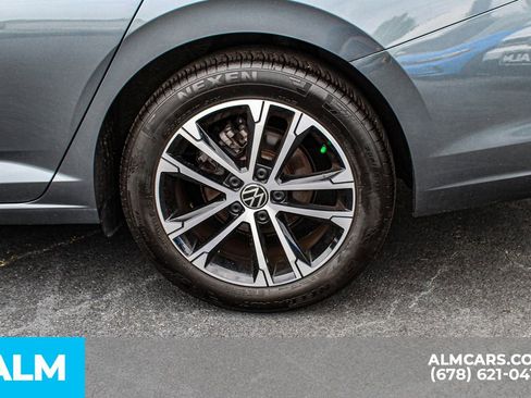 Used 2025 Volkswagen Jetta Sport FWD image 16