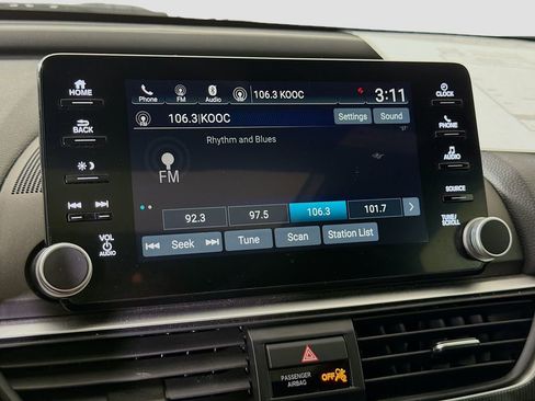 Used 2020 Honda Accord Sport image 14