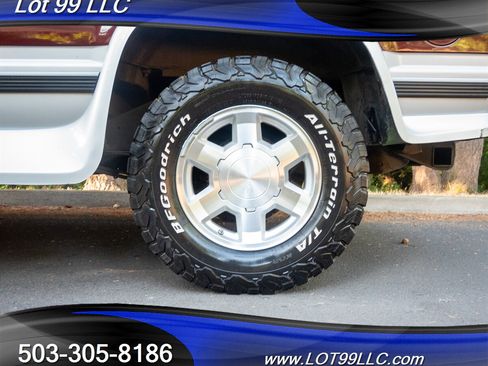 Used 1992 Chevrolet Blazer 4WD image 35
