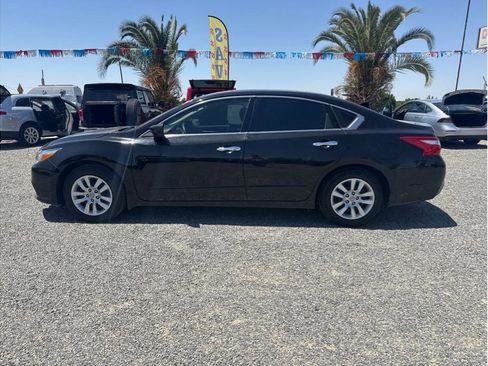 Used 2016 Nissan Altima 2.5 S w/ Power Driver Seat Package FWD image 8