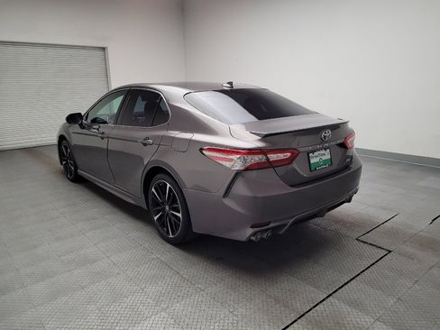 Used 2019 Toyota Camry XSE image 5