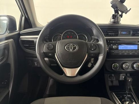 Used 2014 Toyota Corolla L FWD image 28