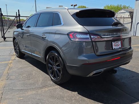 Used 2022 Lincoln Nautilus Reserve w/ Monochromatic Package AWD/4WD image 7