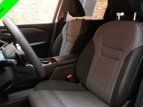 Certified 2023 Nissan Rogue SV AWD/4WD image 10