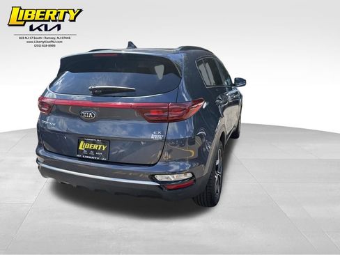 Used 2022 Kia Sportage EX AWD/4WD image 7