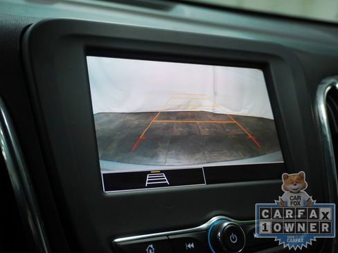 Used 2024 Chevrolet Equinox LT w/ LPO, Floor Liner Package FWD image 23