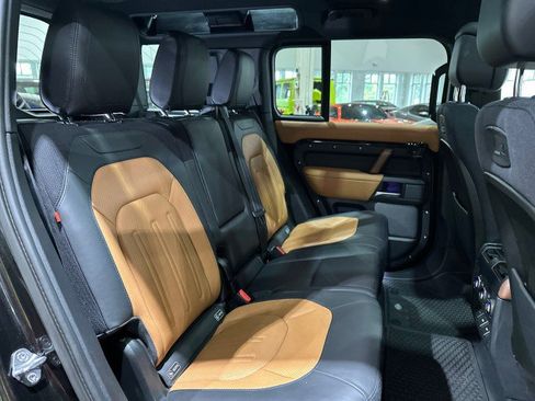 Used 2020 Land Rover Defender 110 X AWD/4WD image 71
