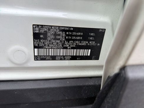 Used 2022 Toyota RAV4 XLE Premium AWD/4WD image 12