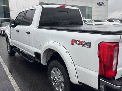 Used 2024 Ford F250 XLT w/ FX4 Off-Road Package image 7