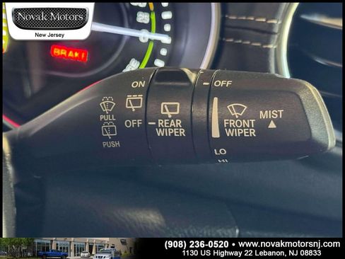 Used 2022 Jeep Wrangler Unlimited Sahara w/ Cold Weather Group image 22