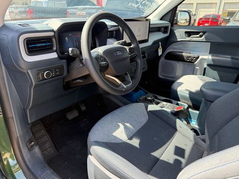 Used 2025 Ford Maverick XLT w/ Equipment Group 302A AWD/4WD image 10