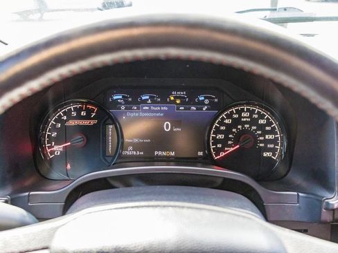 Used 2018 Ford F150 Lariat w/ Equipment Group 502A Luxury AWD/4WD image 44