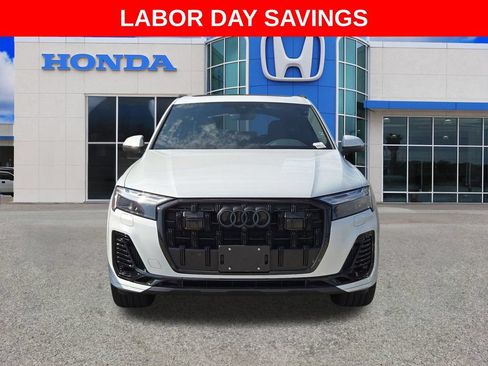Used 2025 Audi Q7 3.0T Premium Plus AWD/4WD image 8