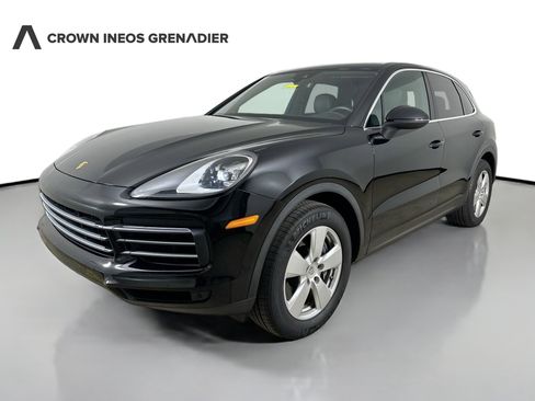 Used 2022 Porsche Cayenne AWD/4WD image 1