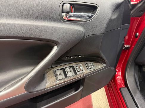 Used 2012 Lexus IS 350C w/ Luxury Pkg image 21