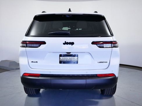 Certified 2025 Jeep Grand Cherokee L Limited w/ Luxury Tech Group II image 12