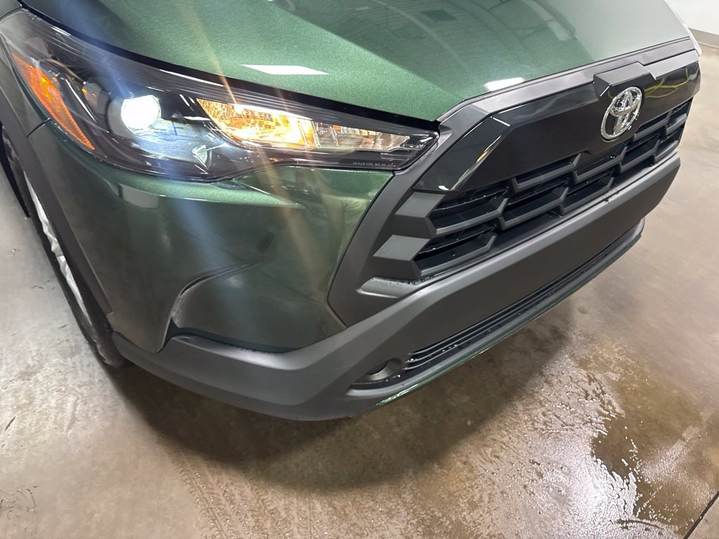 New 2026 Toyota Corolla Cross LE w/ Moonroof Package AWD/4WD image 36