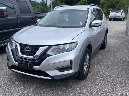 Used 2019 Nissan Rogue SV AWD/4WD image 1