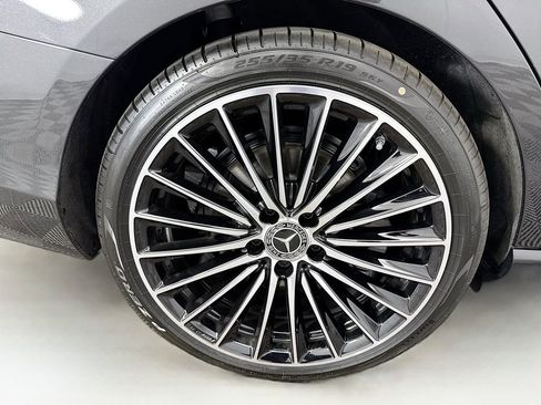 New 2026 Mercedes-Benz C 300 Sedan image 33