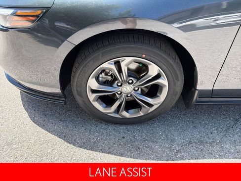 Used 2024 Honda Accord EX-L image 11