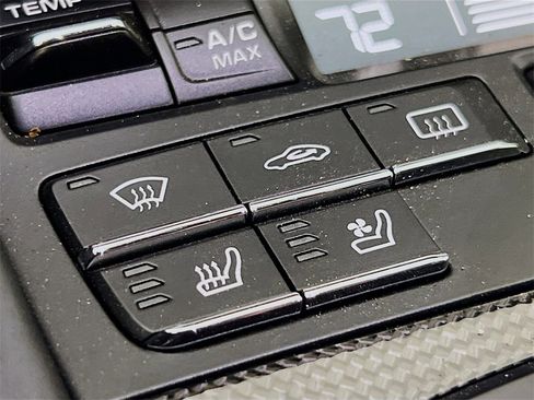 Certified 2017 Porsche 911 Turbo image 23