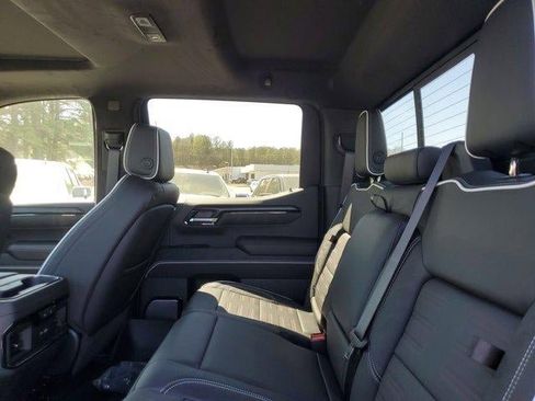 New 2026 GMC Sierra 1500 AT4X image 11