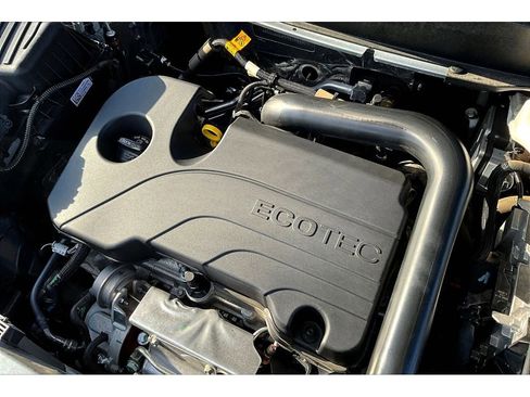 Used 2024 Chevrolet Equinox LT image 31