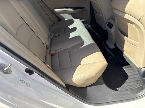 Used 2014 Honda Accord EX-L image 23
