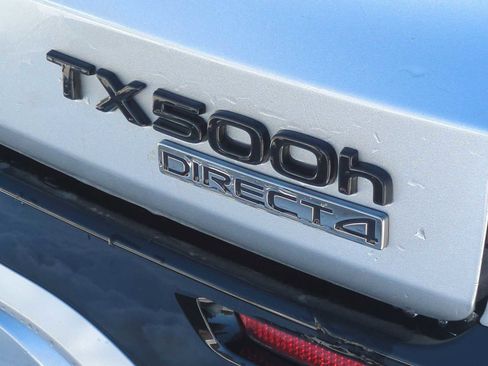 Used 2025 Lexus TX 500h F SPORT Premium image 20