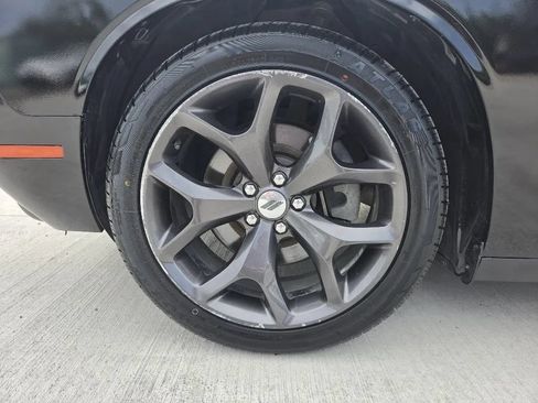 Used 2018 Dodge Challenger SXT Plus RWD image 10