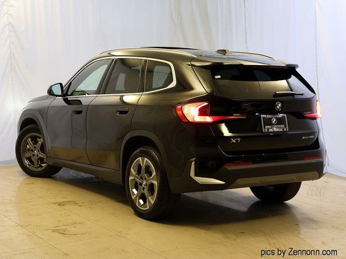 Used 2023 BMW X1 xDrive28i w/ Convenience Package AWD/4WD image 9
