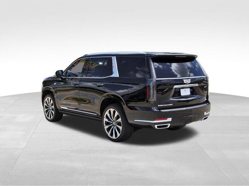 New 2026 Cadillac Escalade Luxury w/ Touring Package AWD/4WD image 3