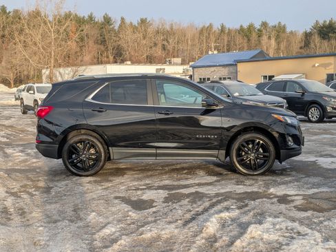Used 2021 Chevrolet Equinox LT image 12