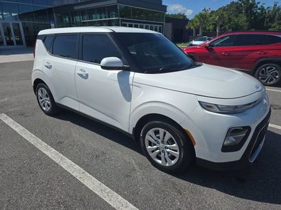 Used 2022 Kia Soul LX