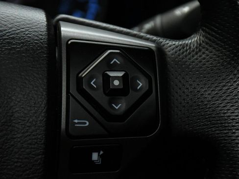 Used 2021 Toyota Tacoma TRD Sport w/ TRD Premium Sport Package AWD/4WD image 22