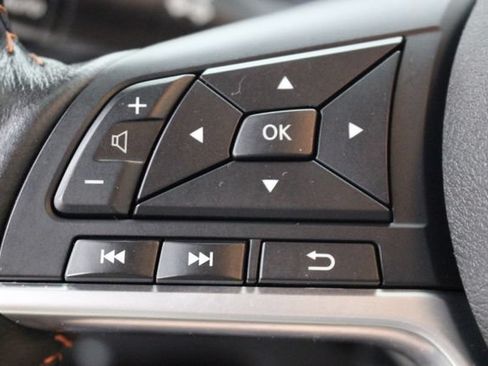 Used 2023 Nissan Sentra SR FWD image 13
