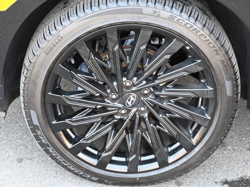 Used 2025 Hyundai Santa Fe Calligraphy image 6