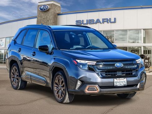 Used 2025 Subaru Forester Sport image 5