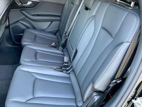 New 2026 Audi Q7 Premium Plus image 16