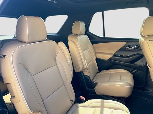 Used 2023 Chevrolet Traverse Premier w/ LPO, 'HIT The Road' Package FWD image 30