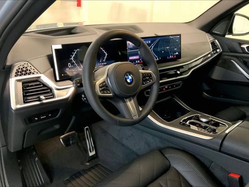 New 2026 BMW X5 xDrive40i w/ M Sport Package image 8